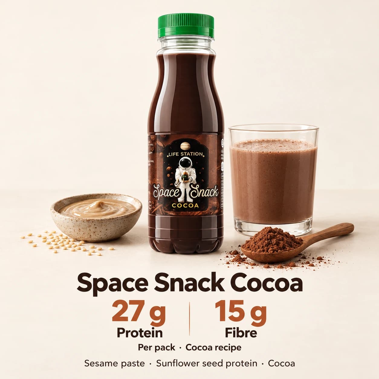 Space Snack — Какао. 100% натурална високопротеинова хранителна напитка с тахан от сусам, протеин от слънчогледово семе и какао.. Състав: натурален мед, натурален ябълков оцет, тахан от сусам, протеин от слънчогледово семе, брашно от фурми, пчелен прашец, натурална какаова смес, слънчогледов лецитин.